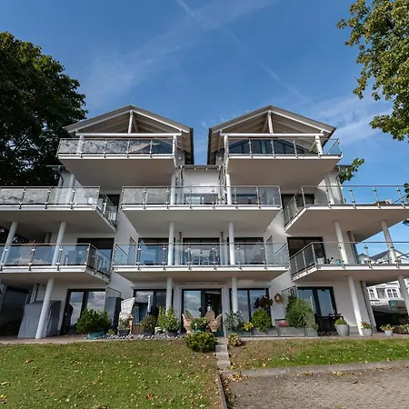 Friede-marie - App Finja Hafen-ostsee-blick * Засниц