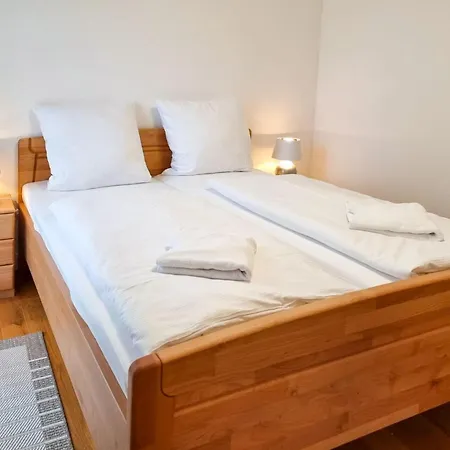 Friede Marie Finja *